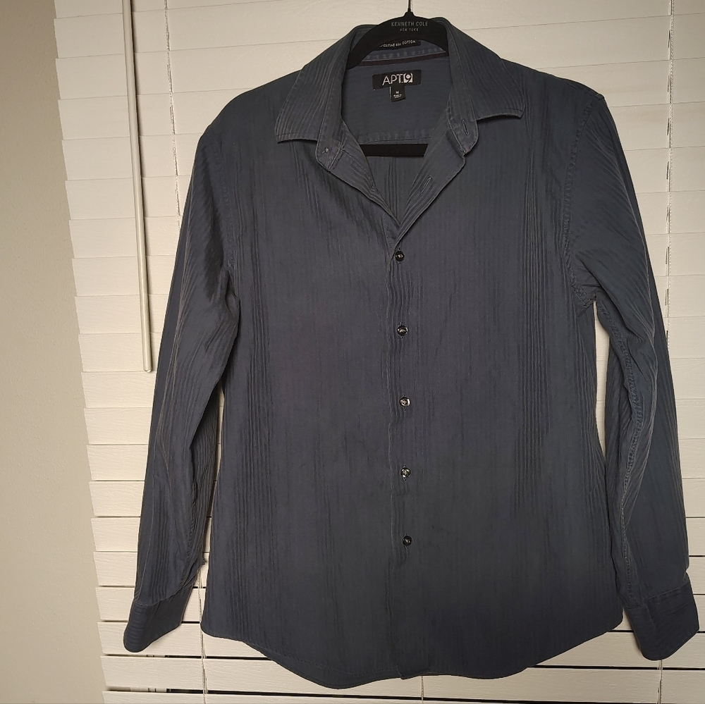 Apt. 9 Blue Button-Up Shirt Medium